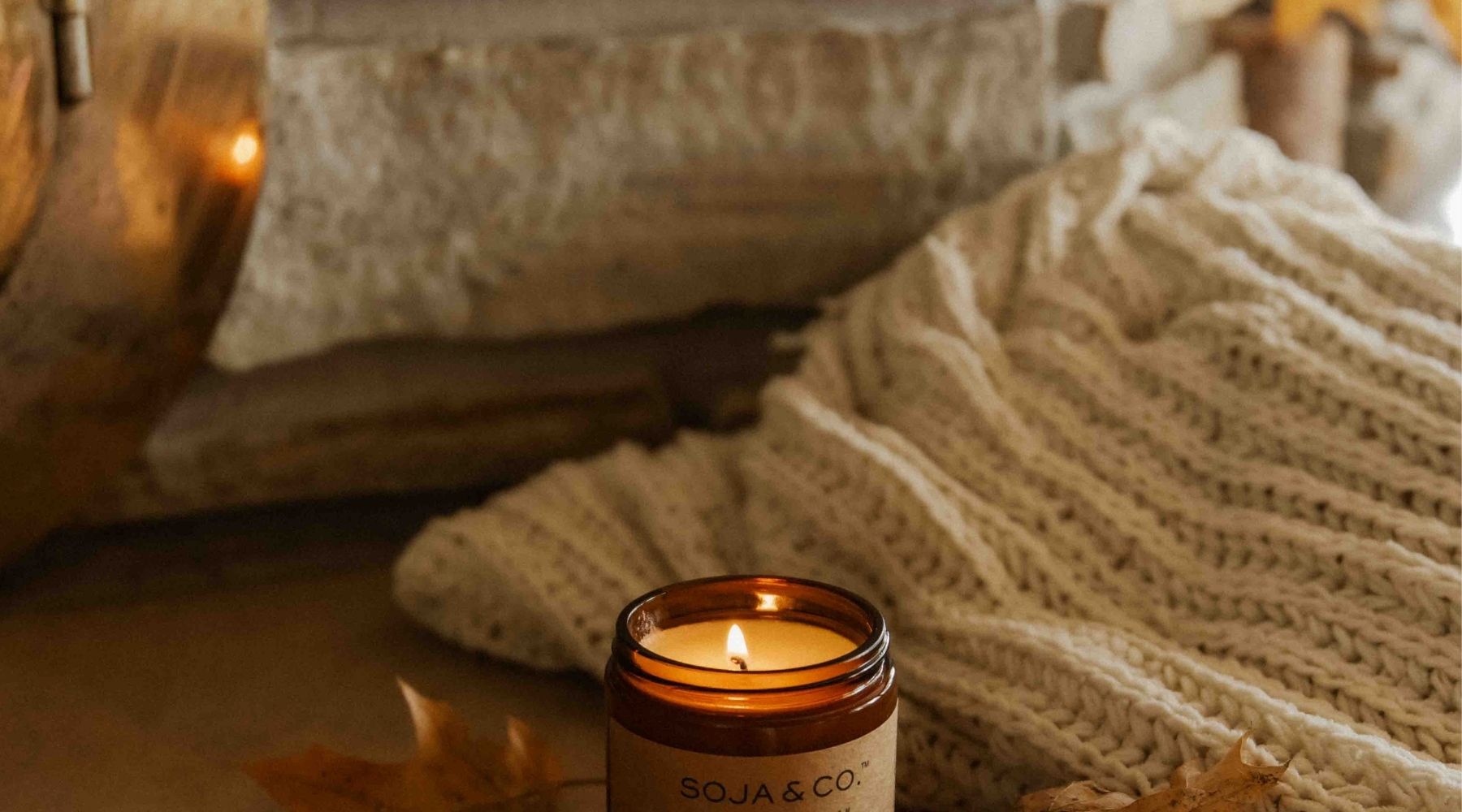 Comment créer l'ambiance automnale parfaite avec des chandelles d'automne SOJA&CO.