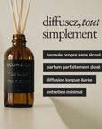 Diffuseur à roseaux SOJA&CO., au parfum écorce de pin et cèdre, pot ambré réutilisable