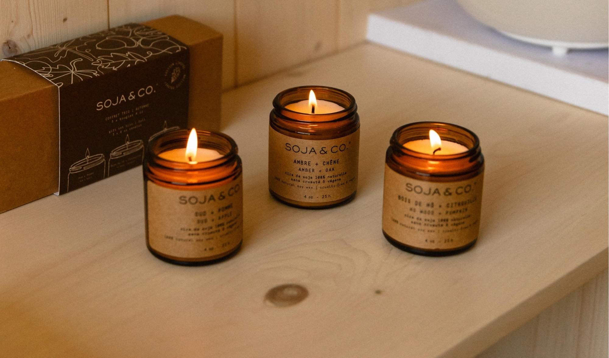 Chandelle de cire de soja naturelle SOJA&CO., pot ambré réutilisable