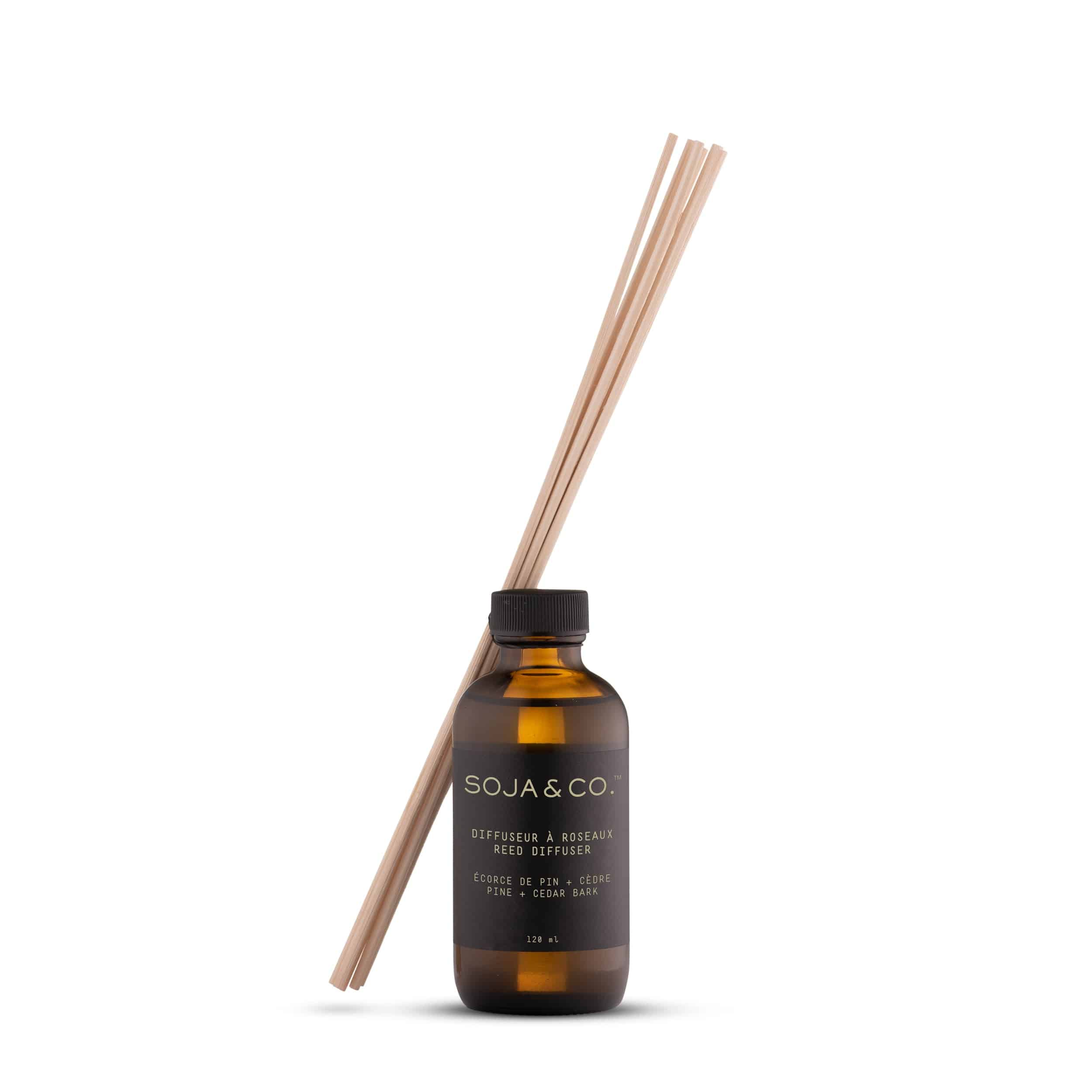 Reed Diffuser | Pine + Cedar Bark | SOJA&CO. ™
