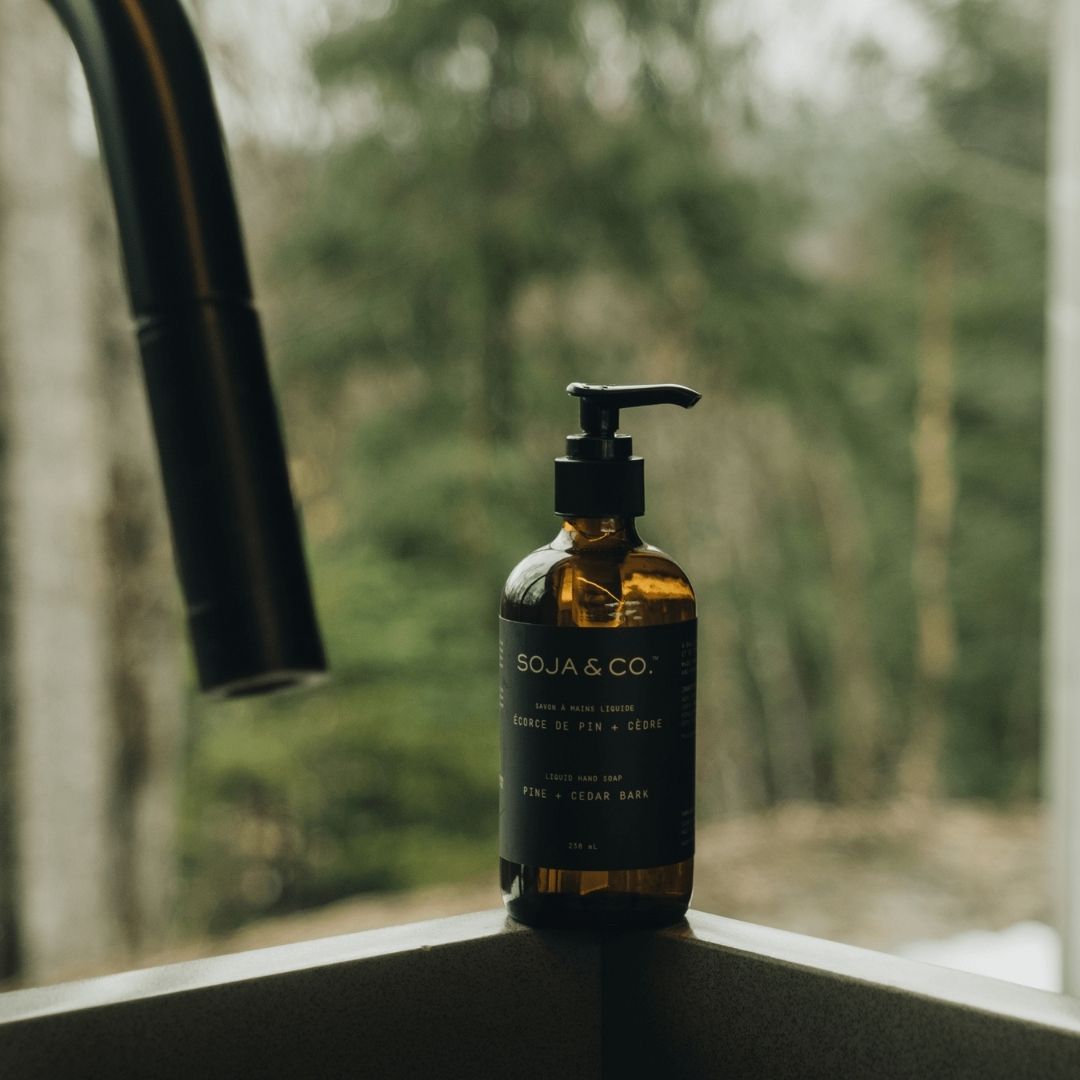 Liquid Hand Soap | Pine + Cedar Bark | SOJA&CO.
