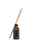 Diffuseur à roseaux — Fève de tonka, vanille & ambre boisé - SOJA&CO. ™