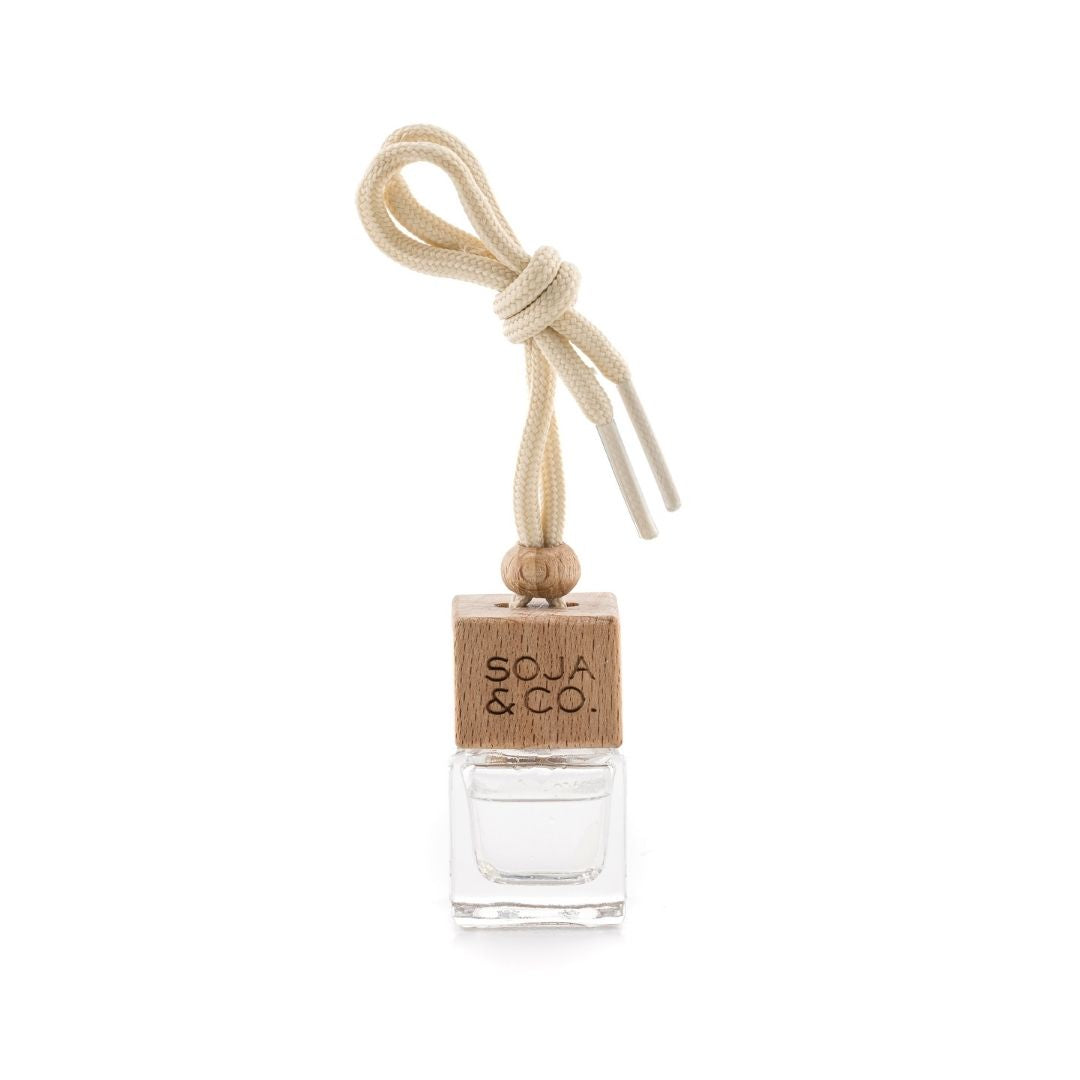 Diffuseur pour voiture | Écorce de pin + Cèdre - SOJA&CO. ™