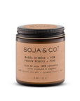 Chandelle de cire de soja naturelle SOJA&CO., au parfum baies givrées et pin, pot ambré réutilisable