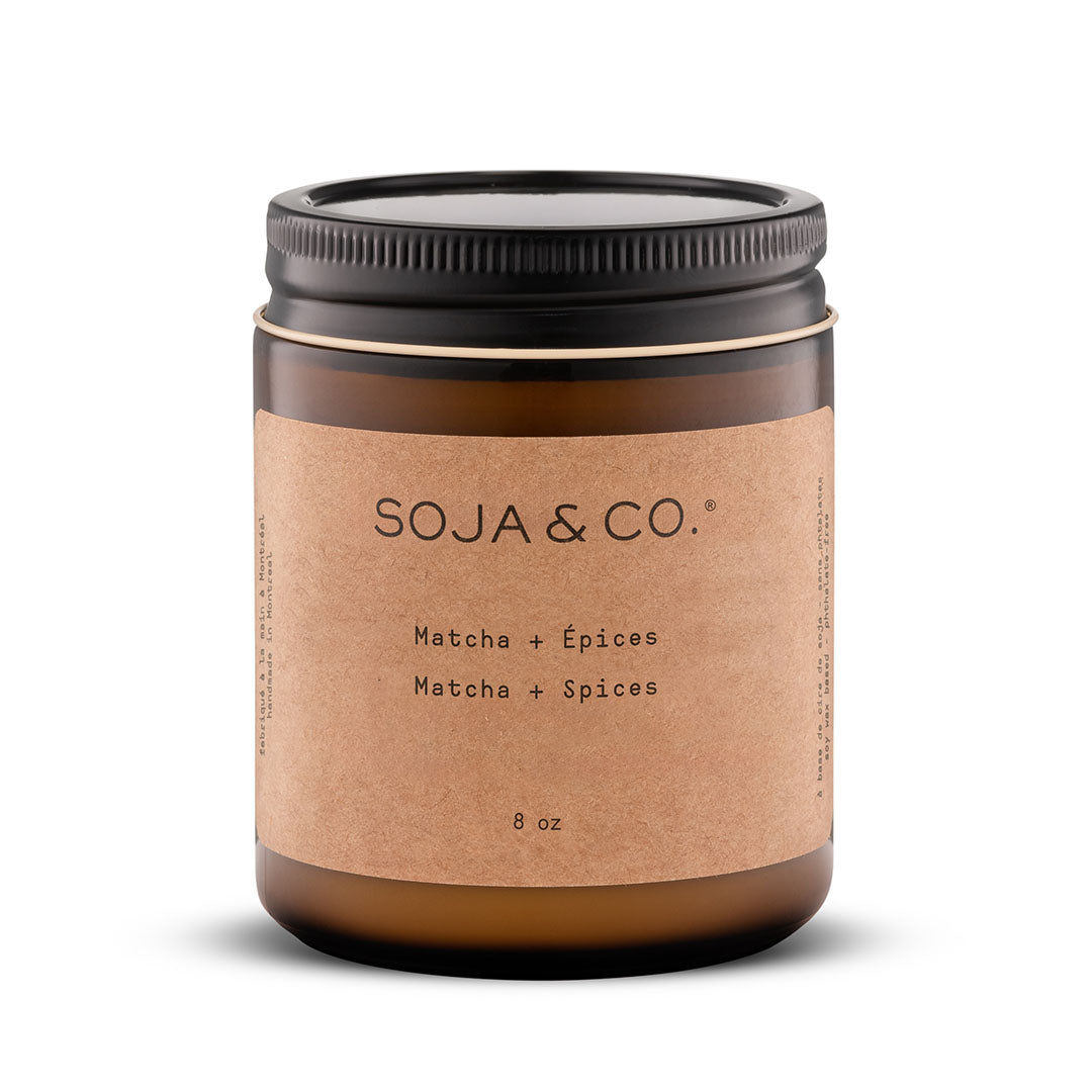 Bougie 8 oz Matcha &amp; Épices - SOJA&amp;CO.