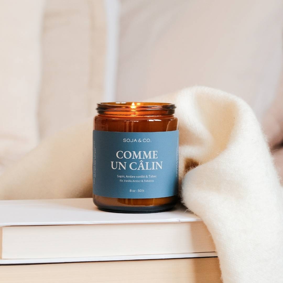 Bougie « comme un câlin » | Sapin, Ambre vanillé &amp; Tabac