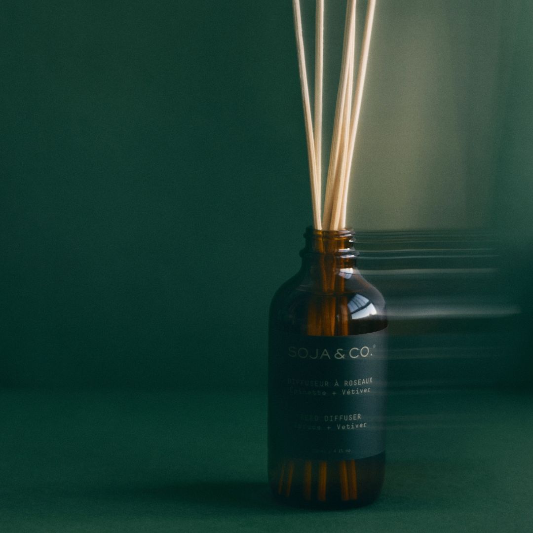Diffuseur à roseaux | Épinette + Vétiver - SOJA&amp;CO.
