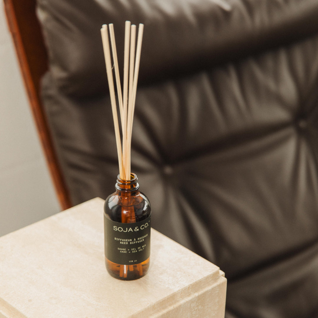 Diffuseur à roseaux | Sauge + Sel de mer - SOJA&CO. ™