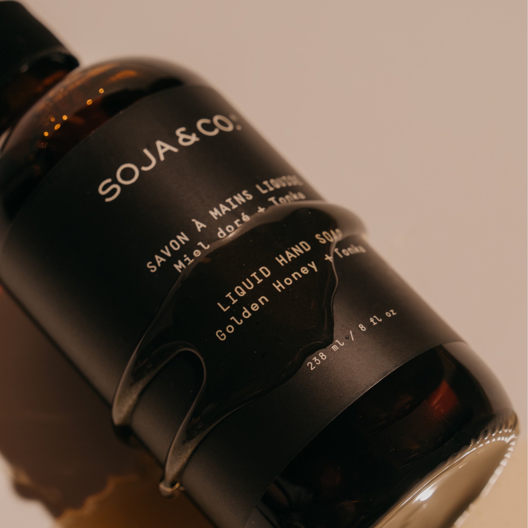 Savon à mains Miel doré + Tonka 238 ml - SOJA&amp;CO. Lifestyle 2