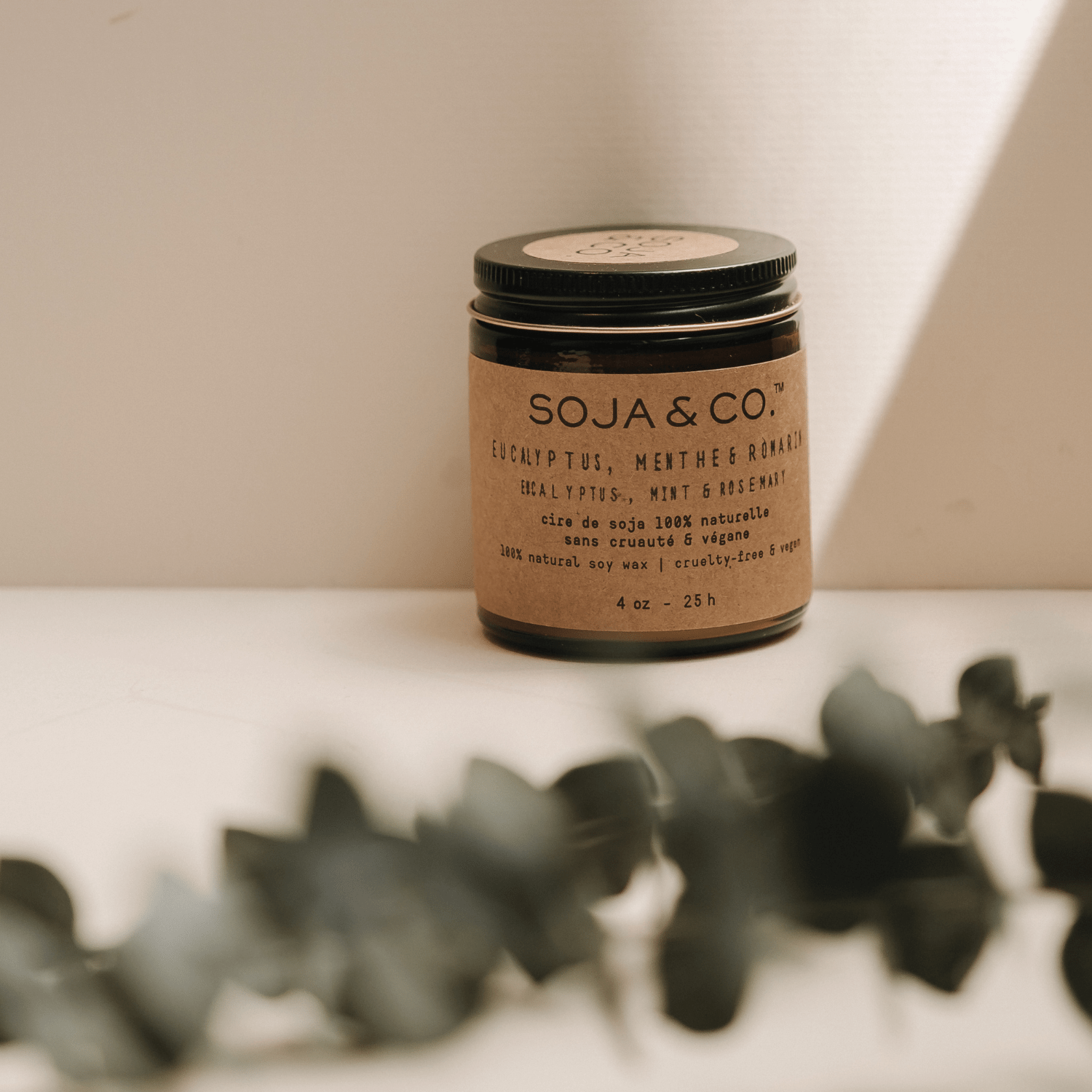 Bougie | Eucalyptus, Menthe & Romarin - SOJA&CO. ™