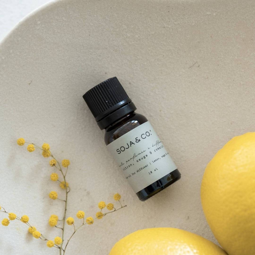 Huile parfumée pour diffuseur | Citron, Sauge &  Romarin - SOJA&CO. ™